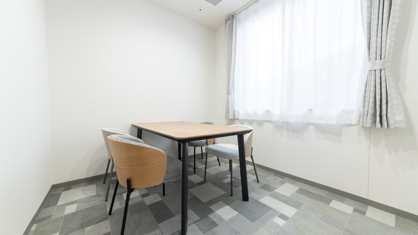 プライバシーに配慮した、個室の相談室