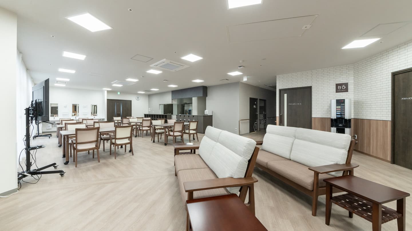 天草ナーシングホームデイルーム別アングル